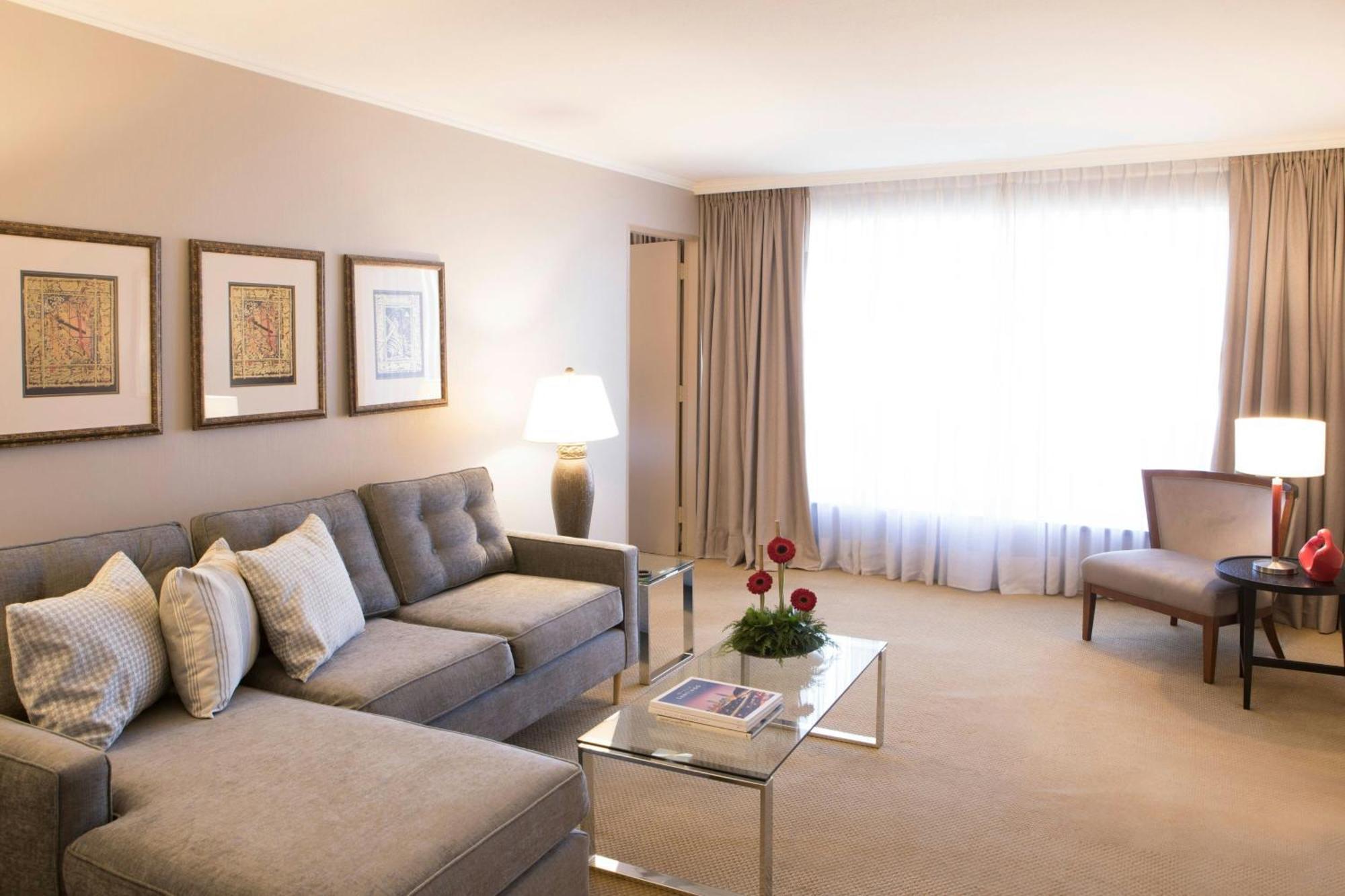 Hotel Plaza Сантьяго Экстерьер фото