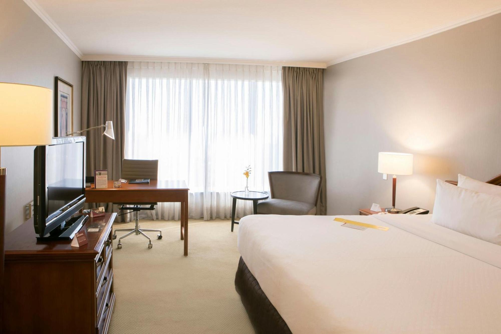 Hotel Plaza Сантьяго Экстерьер фото