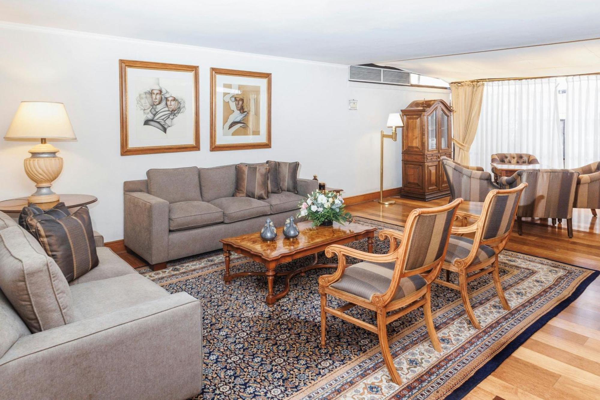 Hotel Plaza Сантьяго Экстерьер фото